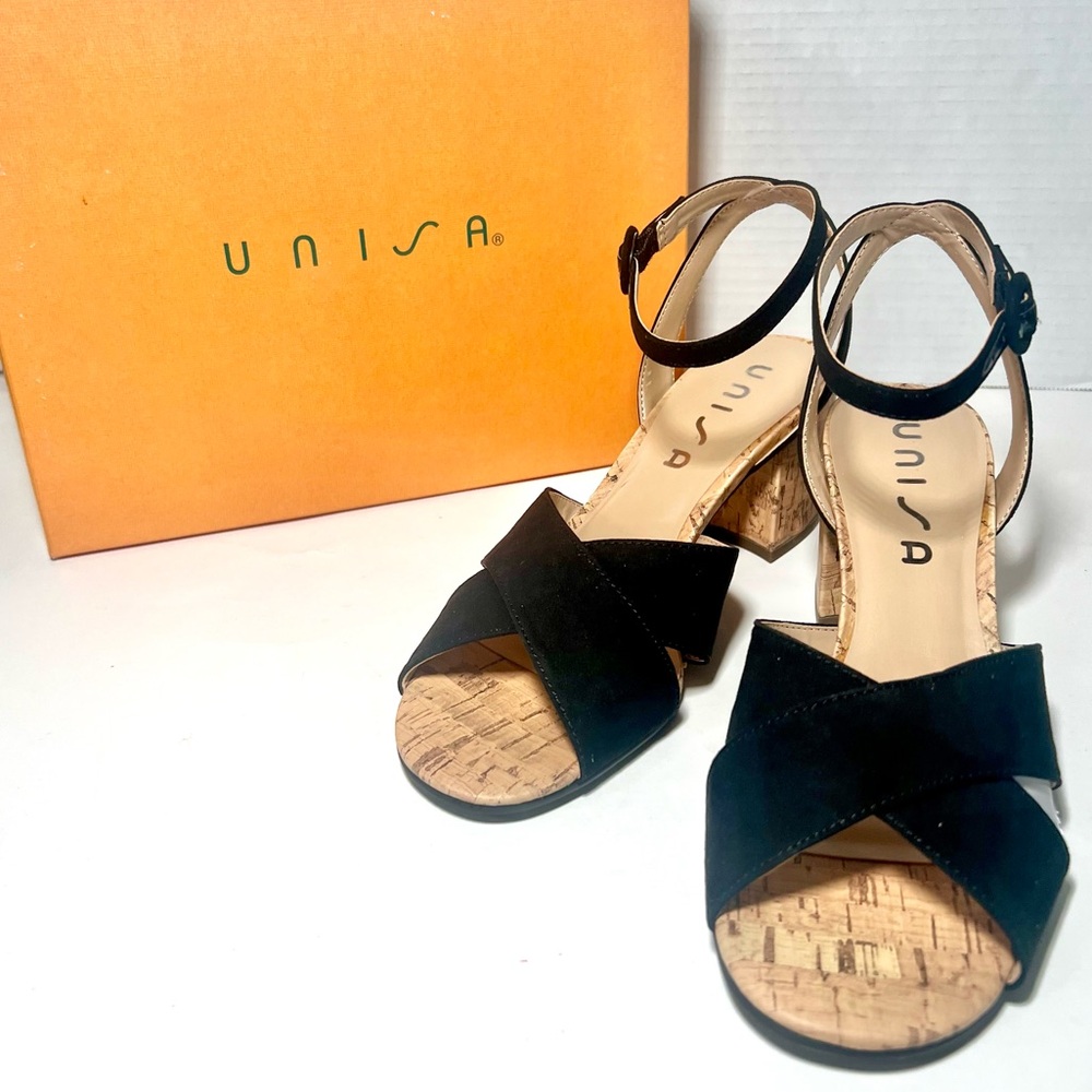 Open Toe Chunky Heel Strappy Sandals - Black